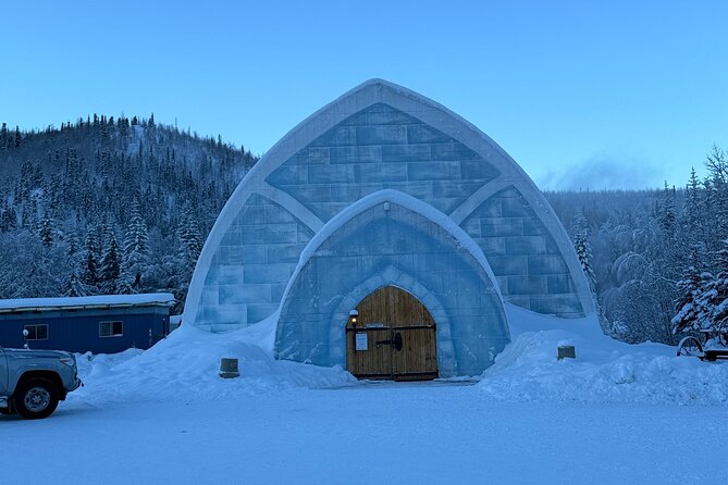 Chena Hot Spring Day Trip - The Aurora Ice Museum at 25°F