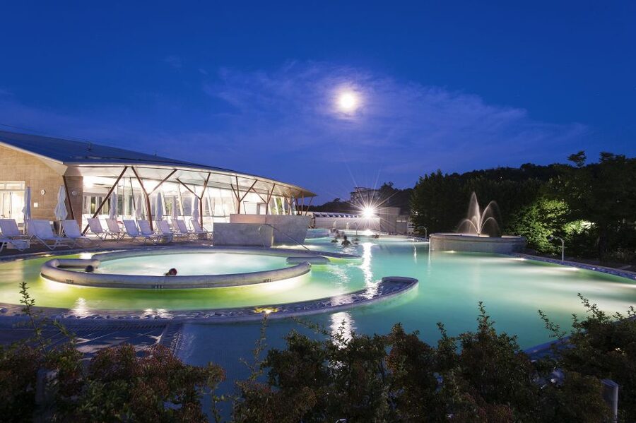 Chianciano Terme: Theia Thermal Pools Entrance Ticket - A full day at Theia Thermal Pools