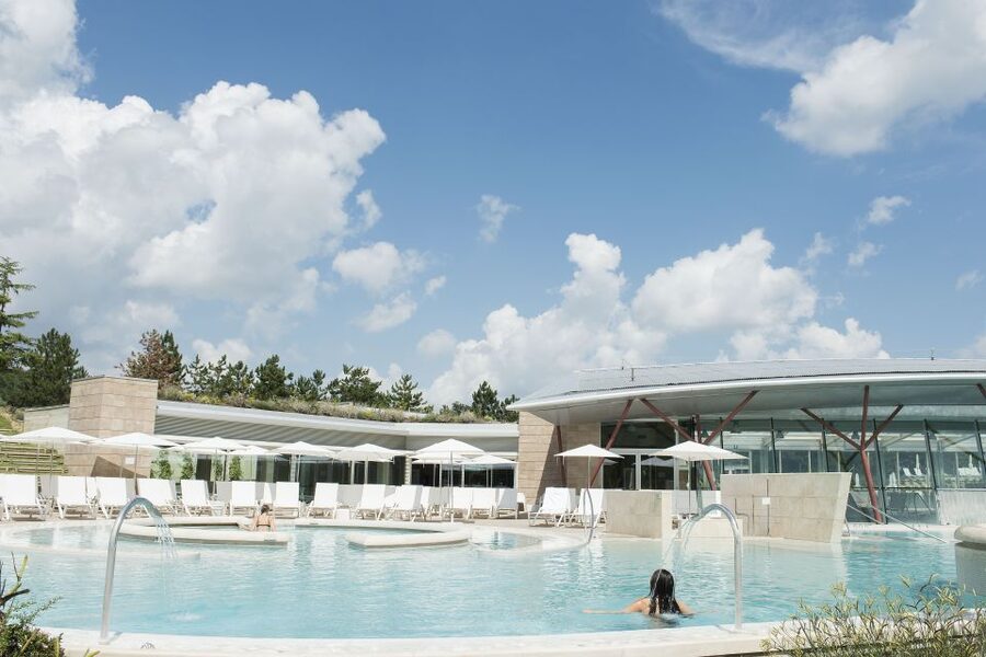 Chianciano Terme: Theia Thermal Pools Entrance Ticket - What the adult wellness area adds