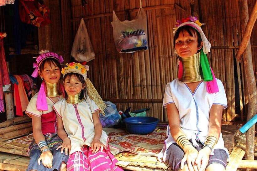 Chiang Mai: Chiang Rai Temples, Karen Tribe and Hot Springs - Mae Kachan Hot Springs starts the day gently