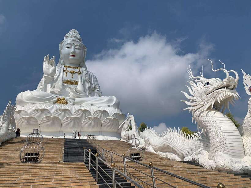 Chiang Mai: Chiang Rai Temples, Karen Tribe and Hot Springs - Wat Rong Suea Ten brings in blue and gold