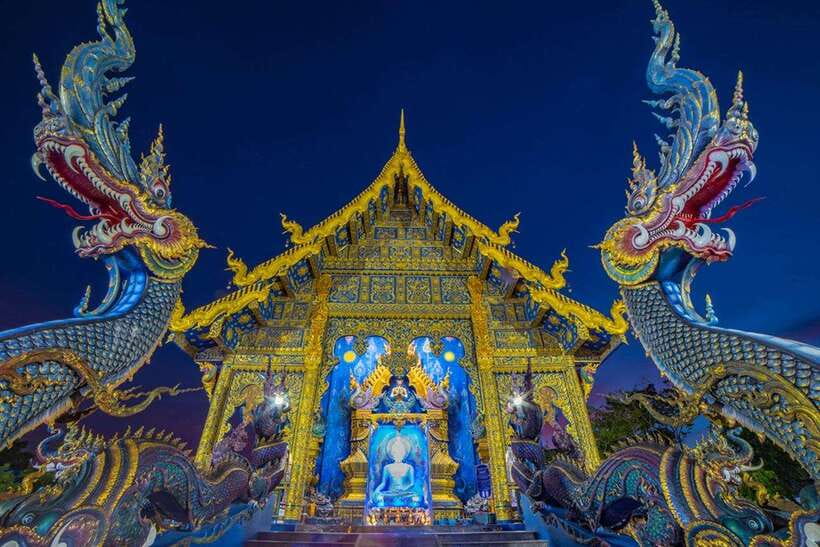 Chiang Mai: Chiang Rai Temples, Karen Tribe and Hot Springs - The Karen long-neck village needs a thoughtful visit