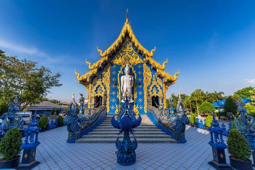 Chiang Mai to Chiang Rai: 3 Temples & Hot Springs & Pickup - Who should book this Chiang Rai day trip?