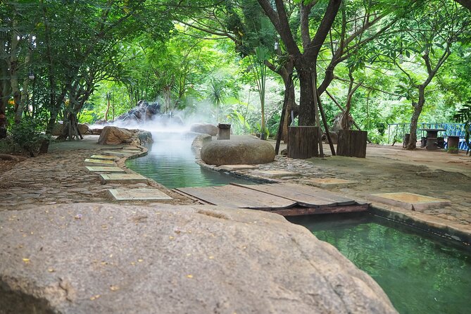 Chiang Rai Wonders: White, Blue & Red Temples and Hot Spring - Timing, comfort, and practical planning