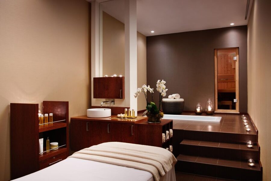 Corinthia Signature Massage at The Spa - What happens during the 50-minute massage