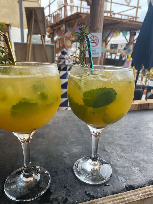 Costa Maya:Tacos,Tostadas & margaritas Tasting + massage - Poncho’s Restaurant and the meeting-point problem