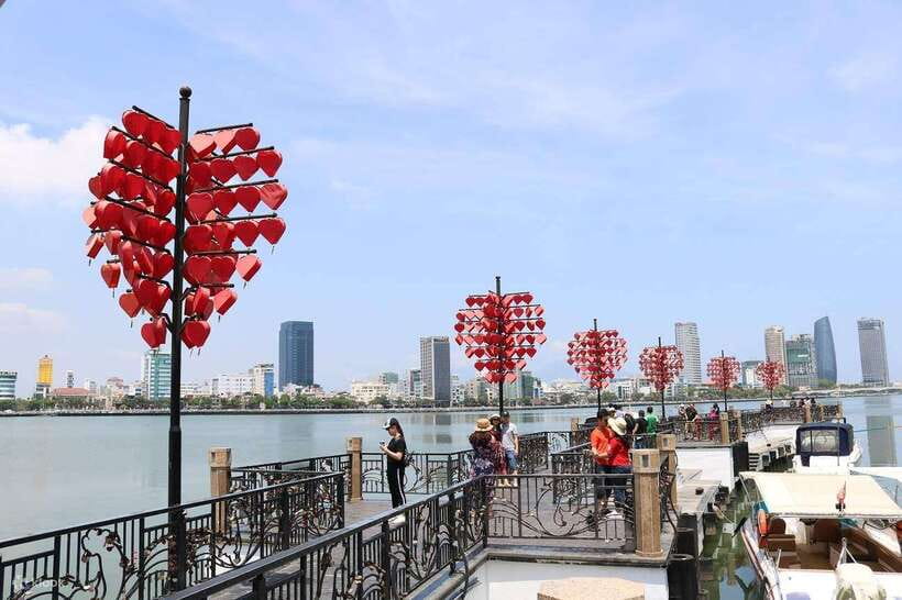 Da Nang City Sightseeing Tour With Hot Springs Water Park - Dragon Bridge, APEC Park, and My Khe Beach