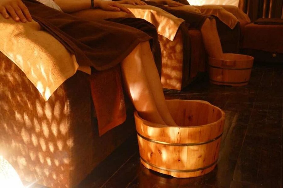 Da Nang: Relax with 60 minutes Foot Massage - The $14 price and what you receive
