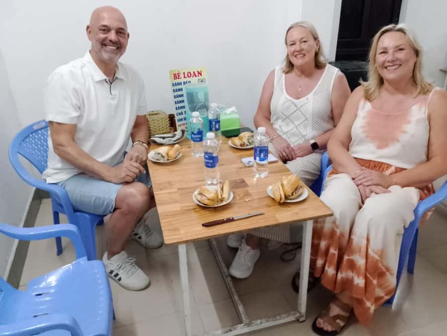 DaNang Private Walking Tour from Local Foods to Foot Massage - Why this three-hour walk works at night