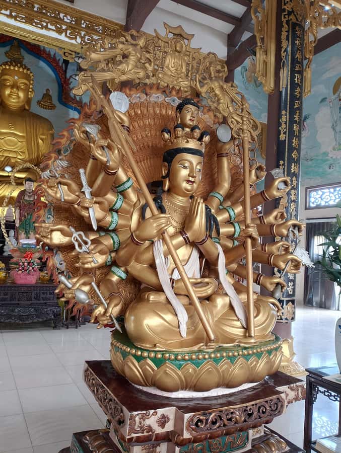 DaNang Private Walking Tour from Local Foods to Foot Massage - Champa history before the first bite