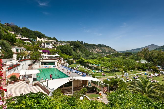 Day SPA like an ancient Roman - Outdoor pools, fish, mud, and the lake-side thermal park