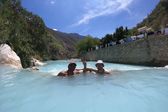Early & Express Tolantongo Hot Springs - What the guide adds to the day