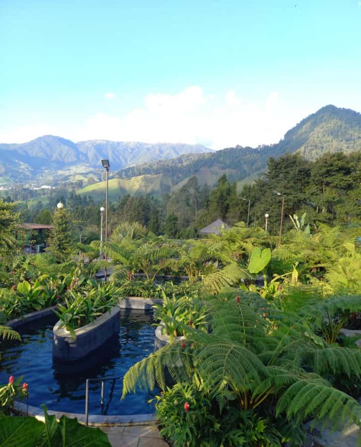 El Otoño Hot Springs Trip - Who will enjoy this hot-spring outing