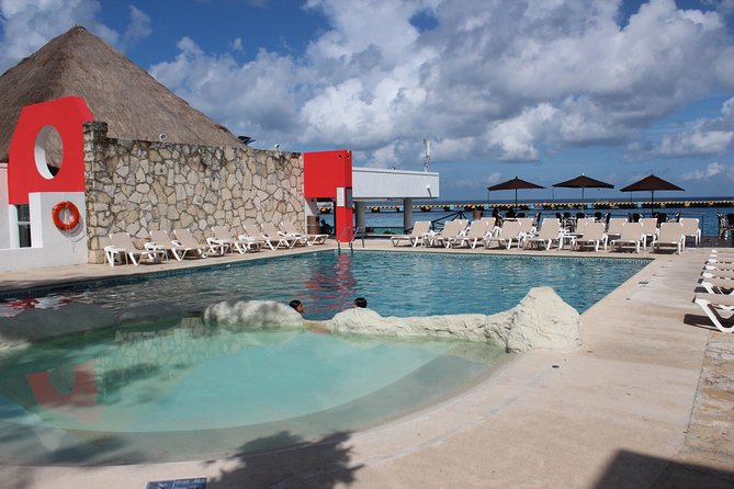 Fish Spa, Beach Break with Lounge Chairs, Umbrellas & Beach Area - What the $34.99 price really covers