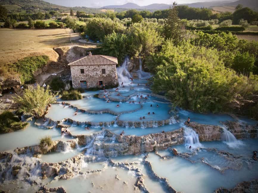 Florence: Day Trip to the Saturnia Thermal Baths - Arriving at the free outdoor baths