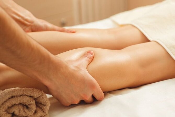 (Free Pick-up) Foot Massage In Hanoi Old Quarter - What the foot reflexology feels like