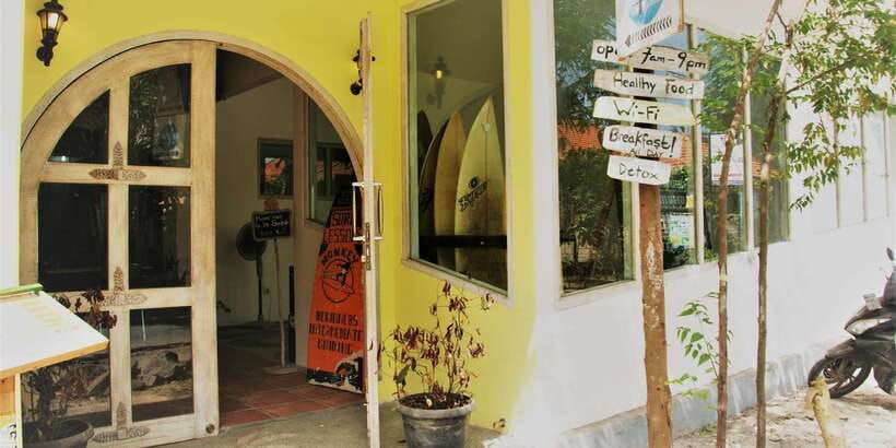 From Bali: 4-Day Surf and Yoga Retreat in Nusa Lembongan - Getting around once you arrive