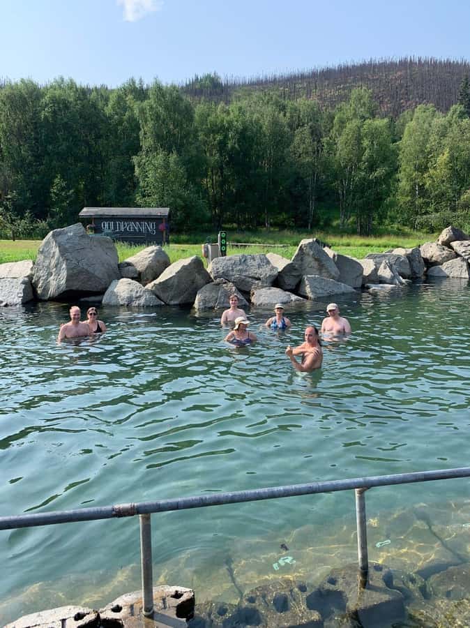 From Fairbanks: Chena Hot Springs Day Tour - Who should book this Chena Hot Springs day tour?