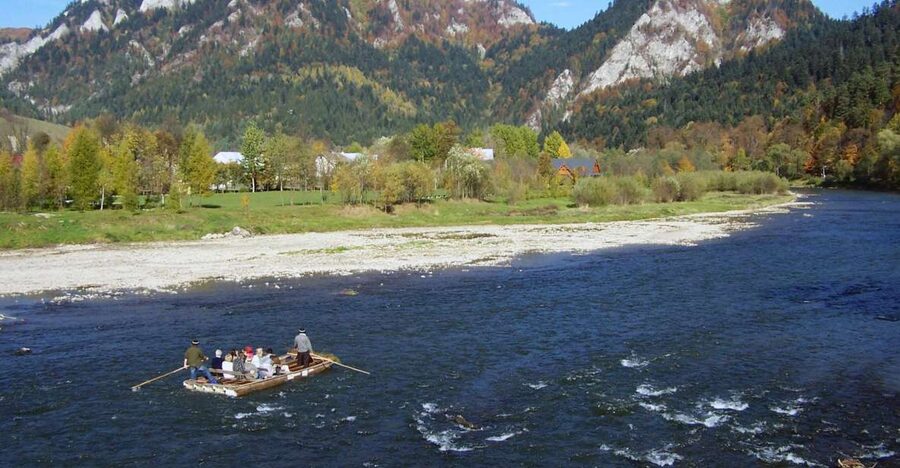 From Krakow: Dunajec River Rafting with Thermal Baths option - Should you book this Dunajec rafting tour?