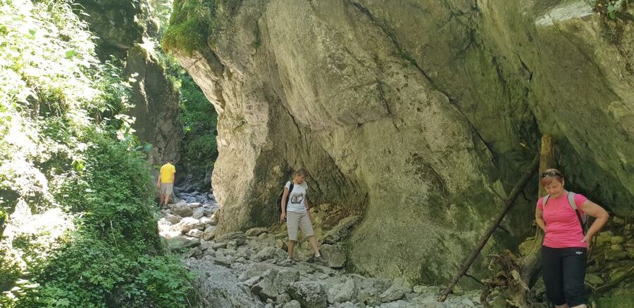 From Krakow: Hiking in the Tatra Mountains and Thermal baths - The early ride from Krakow to the Tatras