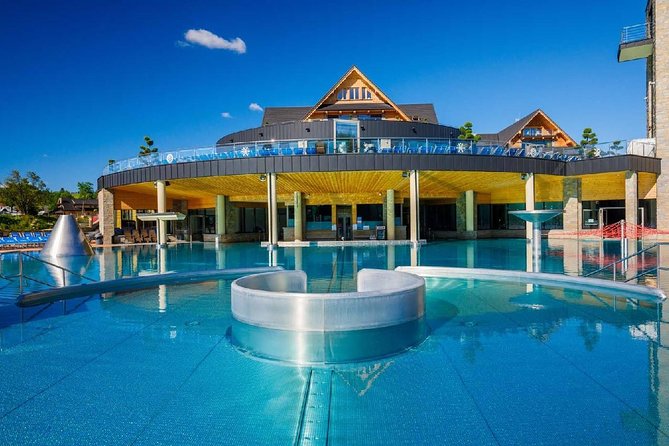 From Kraków: Slovakia Treetop Walk and Thermal Baths - Chochołowska Baths: warm water with a lively side