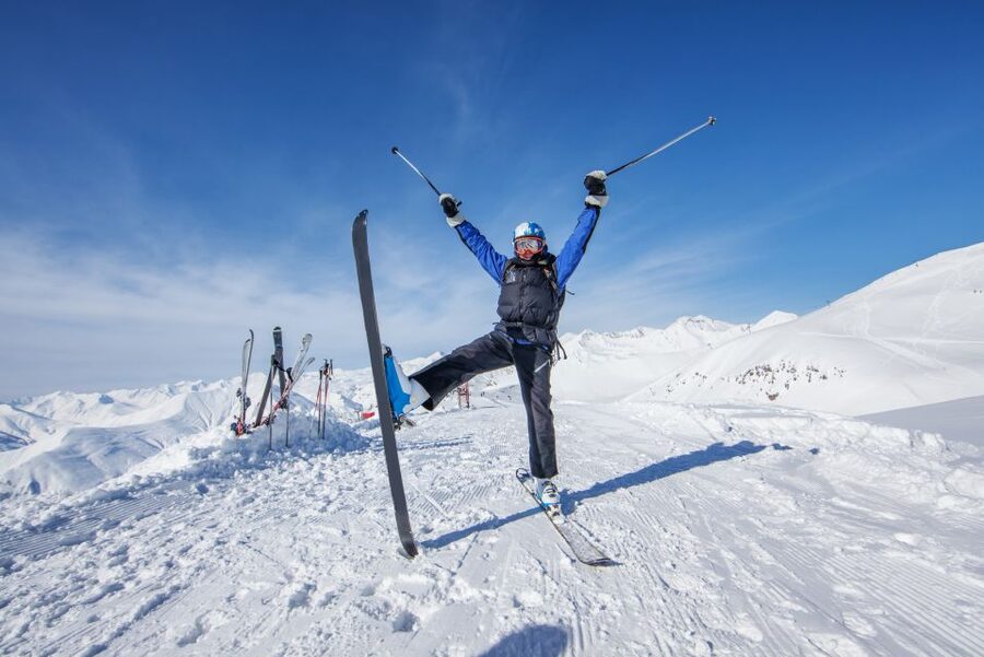 From Kraków: Tatra Mountans Ski Trip and Thermal Baths Visit - Skiing at Witów among the forests