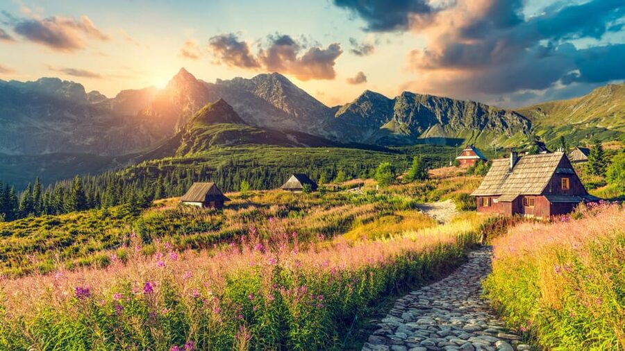 From Krakow: Zakopane Tour with Thermal Spa & Hotel Pickup - Riding the funicular to Gubałówka