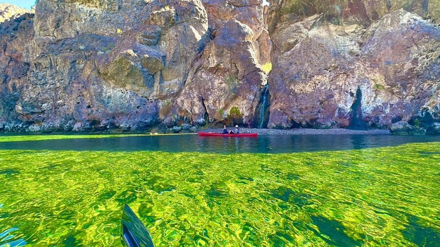 From Las Vegas: Hoover Dam Kayak Trip with 6 Hot Springs - Boy Scout Canyon and the narrow slots