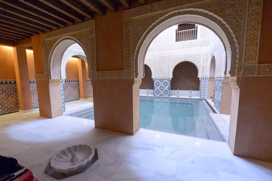 From Malaga: Hammam Bath, Kessa and Relaxing Massage Tour - The baths: warm, hot, cold, and quiet