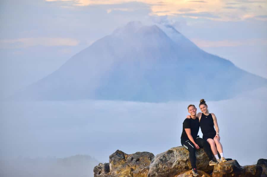 From Medan: Mount Sibayak Sunrise Hike & Natural Hot Spring - Coffee above the clouds
