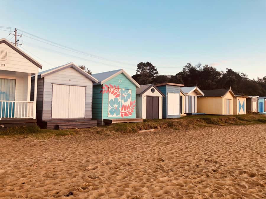 From Melbourne: Peninsula Hot Springs & Bathing Boxes Tour - The ride from Melbourne and the pickup routine
