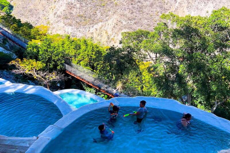 From Mexico City: Tolantongo Hot Springs Day Trip with Guide - Who will get the most from this tour