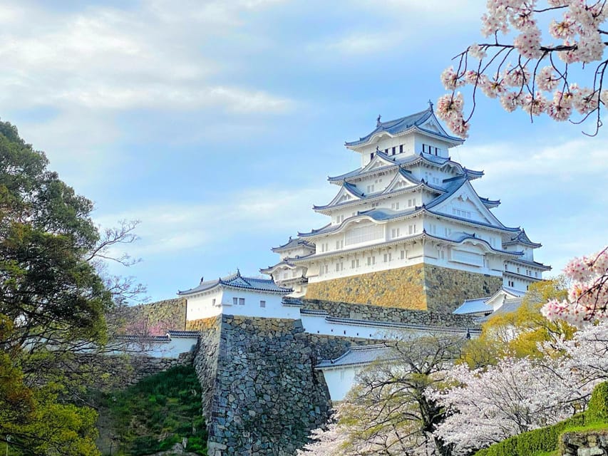 From Osaka: Himeji Castle, Arima Onsen & Mt. Rokko Day Tour - The day in five useful points
