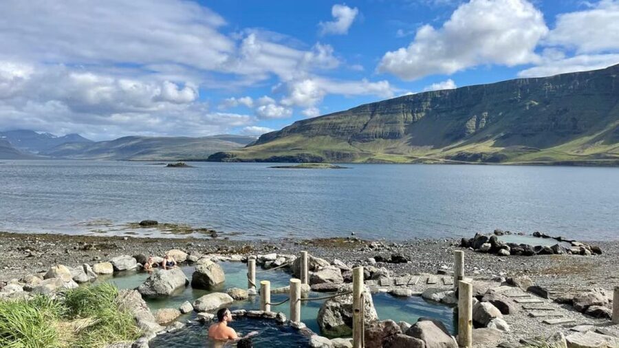 From Reykjavík: Golden Circle Route & Hvammsvik Hot Spring - Why this Golden Circle day works well
