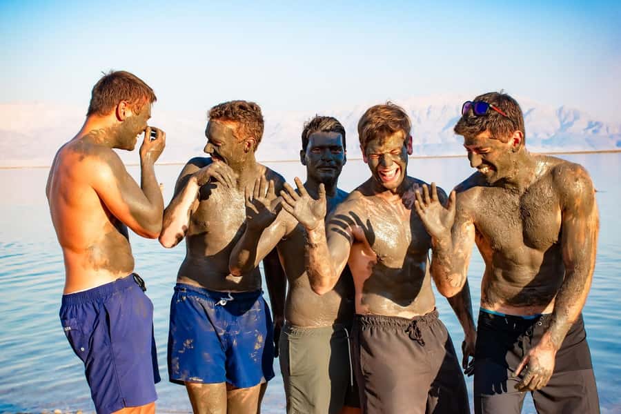 From Tel Aviv: Full-Day Dead Sea Relaxation Tour - Finally floating in the Dead Sea