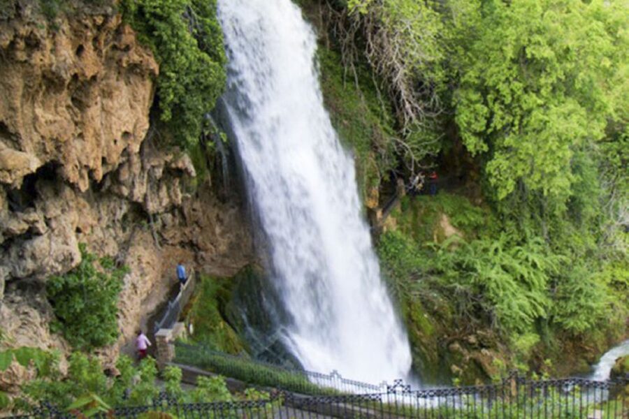 From Thessaloniki: Pozar Thermal Springs and Edessa - A flexible day at Pozar
