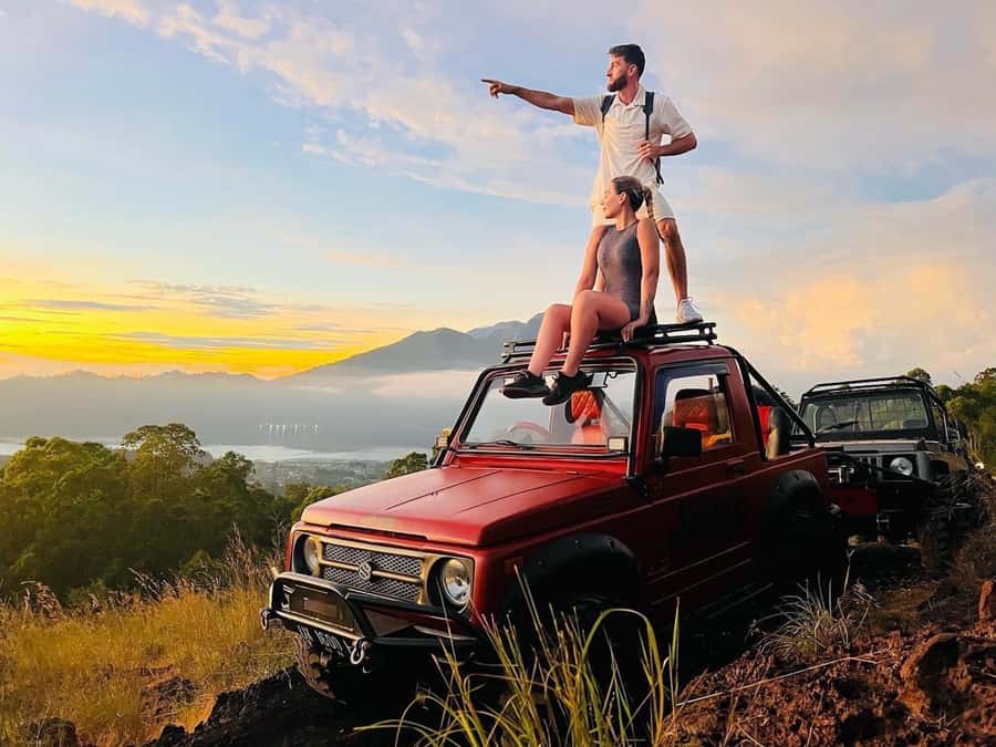 From Ubud: Mount Batur Shared Jeep Sunrise & Hot Spring Tour - The guides can shape the whole morning