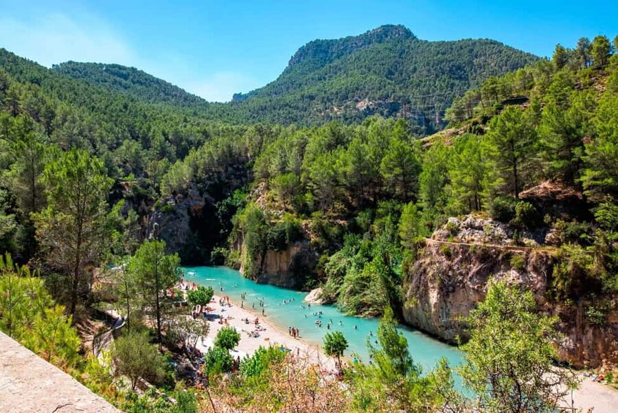 From Valencia: Full Day Tour to Montanejos & Thermal Pools - Fuente de los Baños and the 23°C water