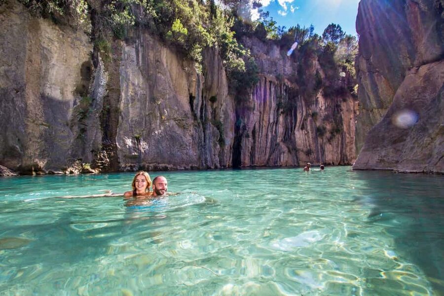 From Valencia: Full Day Tour to Montanejos & Thermal Pools - The 90-minute coach ride from Valencia