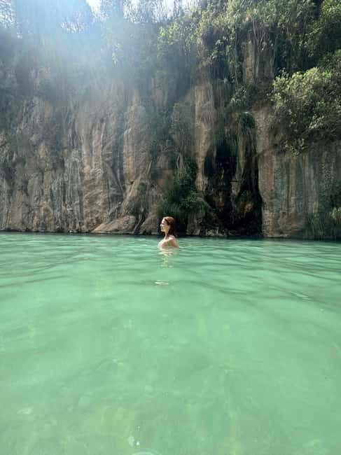 From Valencia: Hot Springs + Waterfalls + Surprise Stop - Three hours at the Fuente de los Baños springs