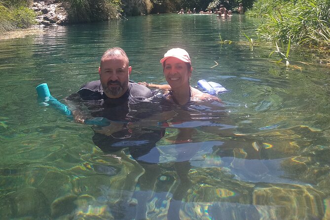 From Valencia: Montanejos Thermal Spring & Girlfriend Waterfall - Lunch in Montanejos