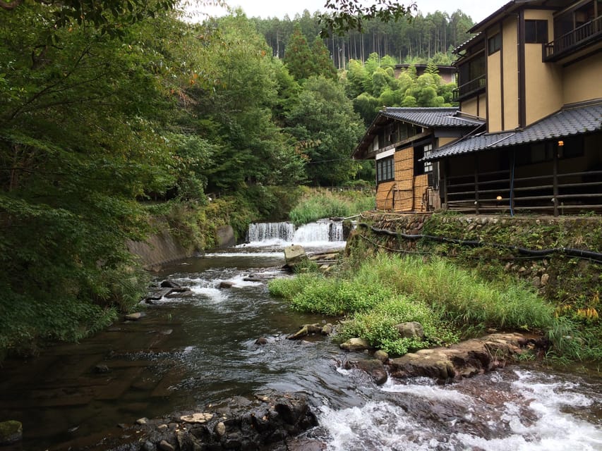 Fukuoka: Mt. Aso Volcano & Kurokawa Onsen Scenic Day Tour - Kusasenri’s open grasslands and grazing animals