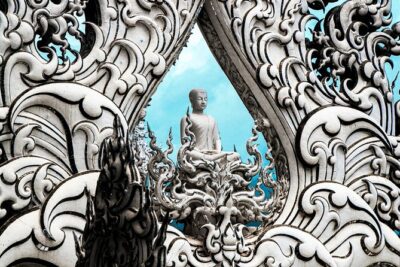 Full-Day Chiang Rai Temples Tour from Chiang Mai with Hot Spring