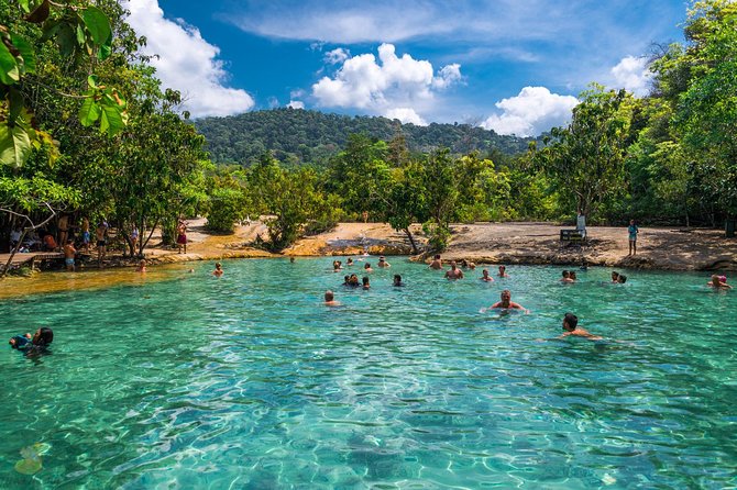 Full-Day Tour to Emerald Pool, Hot Springs & Tiger Cave Temple from Krabi - Tiger Cave Temple and the difficult climb