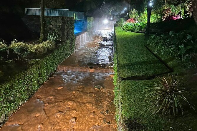 Furnas: Mystic Tour (w/Dinner) - Hot Springs - Caldeira das Furnas under lights and steam