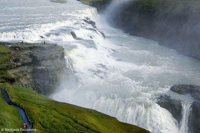 Golden Circle and Fontana Geothermal Spa Day Trip from Reykjavik - What to pack for a comfortable day
