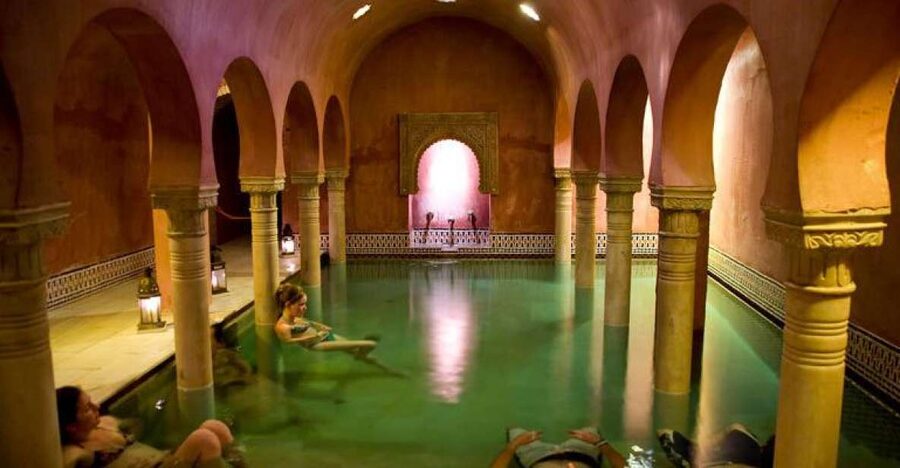 Granada: Alhambra Guided Tour and Arabian Bath and Massage - The Alcazaba fortress and Generalife gardens