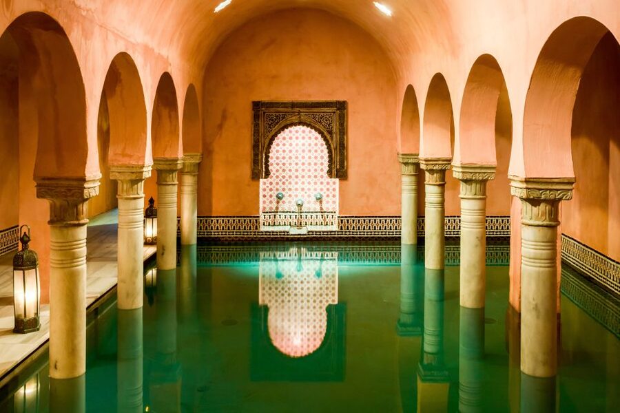 Granada: Hammam Al Ándalus with Massage - Timing, group size, and arrival advice