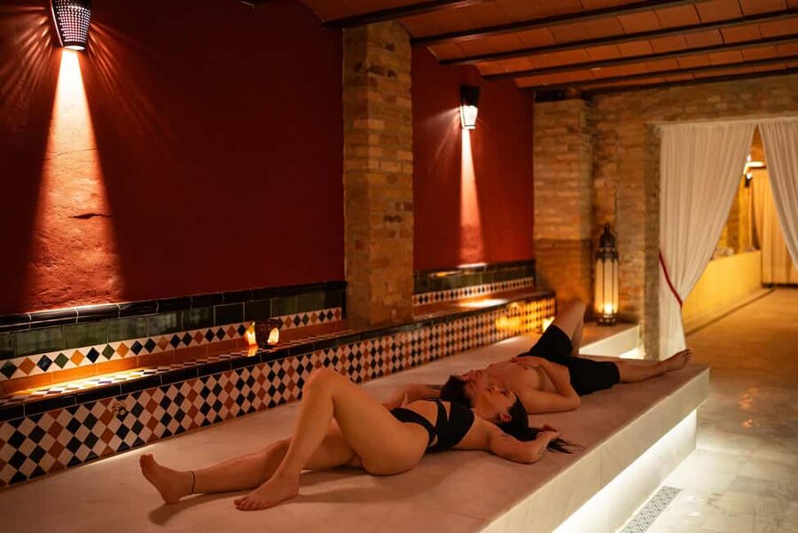 Granada: Traditional Bath in the Nasrid Palace Hammam - The Turkish bath and skin preparation