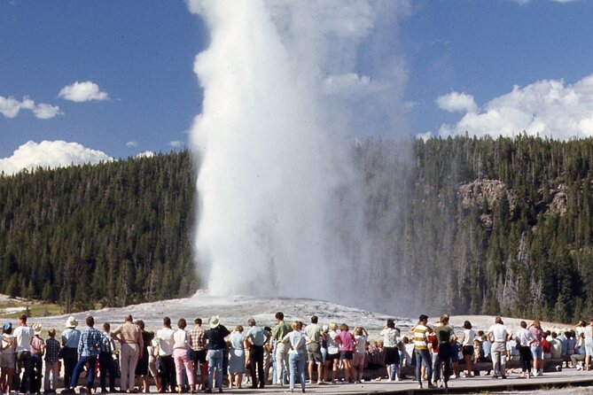 Guided Yellowstone Hot Spring & Geyser Basin Tour - West Thumb beside Yellowstone Lake